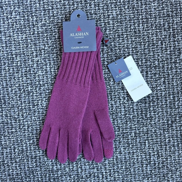 Claudia Nicole Essential Alashan Cashmere Glove Pink - Picture 1 of 4